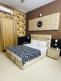 Royal Gulberg Hotel - Lahore - 0