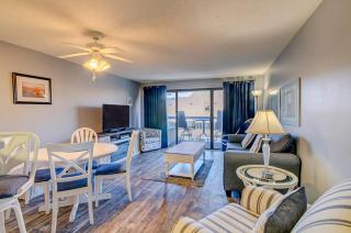 6 person Condo with Ocean Views - Myrtle Beach - 0