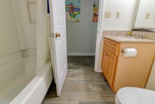 Deluxe Condo with Resort Amenities - Myrtle Beach - 2
