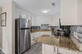 Chelsea House unit 201 - Myrtle Beach - 8