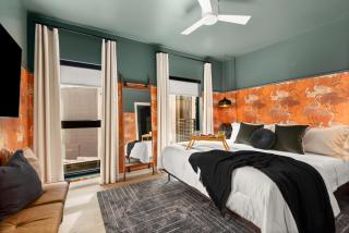 Laylas Nashville Retreat with Pool Walk to Broadway - Nashville - 2