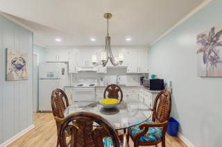 The Stanley Cottage (Downstairs) - Emerald Isle - 5