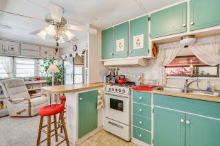 Swim, Fish and Play Pet-Friendly Gem in Fort Myers - 6