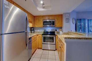 Oceanview Condo and Secluded Beach - Myrtle Beach - 5
