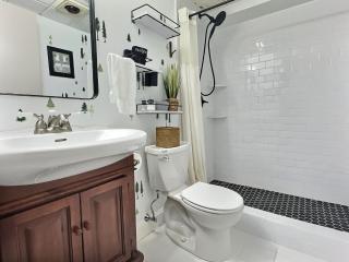 Hideaway Retreat- Pool, HotTub, Sauna, Gym - Killington - 4