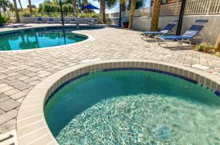 Oceanview King Condo with pool - Myrtle Beach - 1