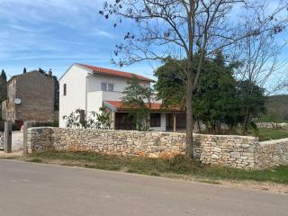 Villa Botanica - Bale - 9