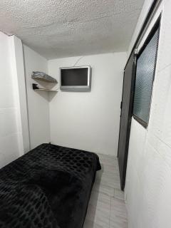 Habitación cerca al aeropuerto - 1