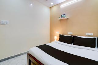 Super Collection O Sri Balaji Luxury rooms - 0