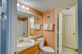 Comfortable Beach Life King Condo - Myrtle Beach - 4