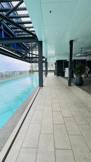 Mossaz 2paxs-5mins-IKEA 1Utama The Curve Desa Park city - Petaling Jaya - 4