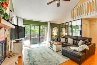 Boating, Pickleball and More Condo Near Lake Keowee - Salem - 7