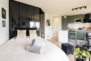 Logis Verde à 5 minutes de l'autoroute A10, balcon & parking privé - Châtellerault - 3