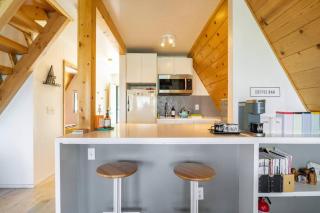 Dog Friendly A-frame Hot Tub Nature Views - Idyllwild - 8
