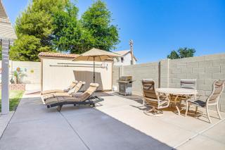Pool and Hot Tub Surprise Home Near Golfing! - Surprise - 9