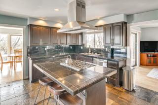 5 Mi to Area Attractions Home with Indoor Hot Tub - 2