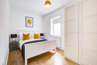 Hybrid Resi - London, New Malden near Richmond - Wimbledon - 2