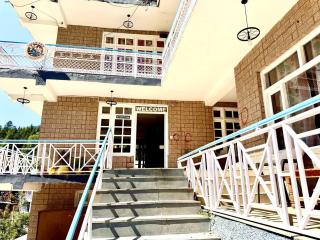 Hotel The Premium Villa Old Manali View - 3