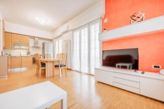 Como-Swiss 15 min - Big Home with Parking - Terrace - Wifi - Olgiate Comasco - 3