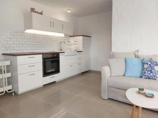 Apartment La Casa Blanca - Playa del Hombre - 9