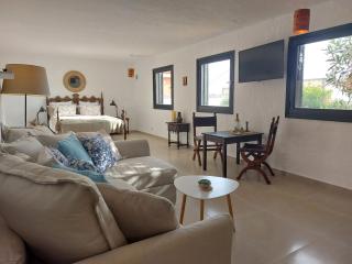 Apartment La Casa Blanca - Playa del Hombre - 4