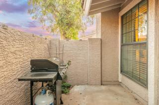 Villa Fiore - 2 King Beds & Swimming Pool! - Chandler - 5
