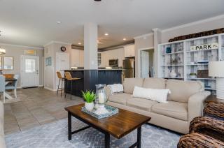 Carolina Comfort Lower by Bryant Real Estate - Carolina Beach - 9