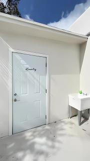 Cozy House 2 Rooms - Cute Private Room - Close to airport & Free parking - Miami - 1