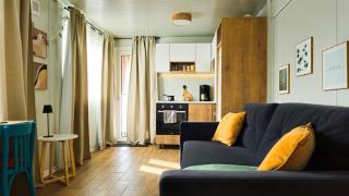 Greta Hillside - - 3