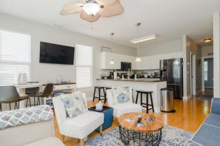 Just Beachy by Bryant Real Estate - Carolina Beach - 6