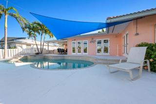 Whispering Palms! Private canal side dock and pool with spa! - Bradenton - 6