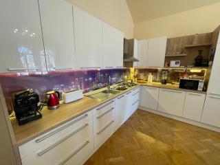 Royal Apartment in Historical Downtown - Košice - 1