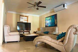 Casa con alberca en excelente ubicación, para grupos grandes de personas - Mazatlán - 8