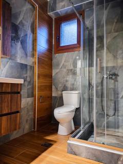Enastron Luxury Apartments - Néa Péramos - 4