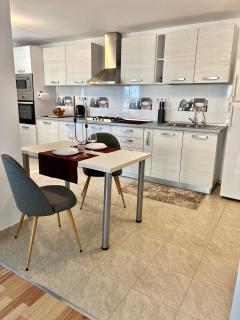 WHITE BLISS - 1BR apartment with balcony and parking - Bucharest - 5