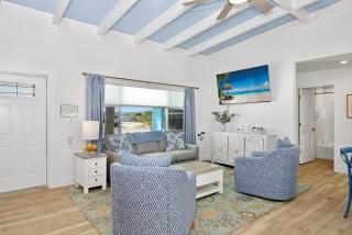 Sunny Side Up by Sun Palace Vacations - Fort Myers Beach - 4