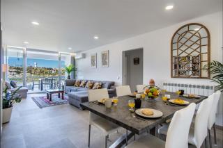 Sunny 3-Bedroom Apartment - Albufeira - 4