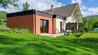 Logement neuf à 2 pas du lac - La Bridoire - 9