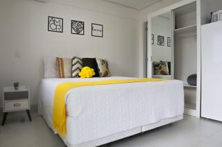 Studio Moderno com Garagem - 5min da 25 de março - São Paulo - 0