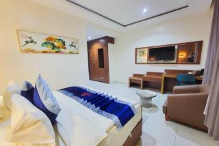 Fiesto Hotel & suites Enugu - - 2