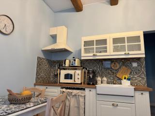 Carmen's 1st floor Apartment with floor Sea View and roof terrace- Lakones - Lákones - 3
