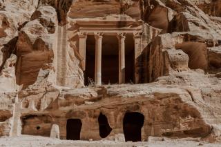 Bayda Rock - Al Ḩayy - 1