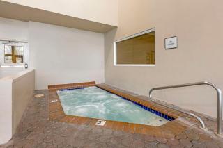 Best Western Plus Mill Creek Inn - Salem - 3