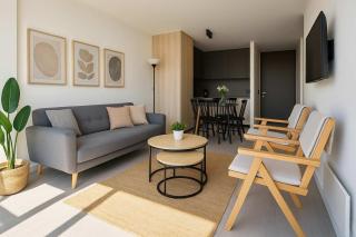 Prime Location In Las Condes Ideal For 3 - Santiago - 0