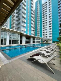 Sleek Stay in Bacolod - Bacolod City - 9