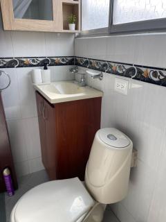 Aparta estudio amoblado cerca al aeropuerto - Bogota - 5