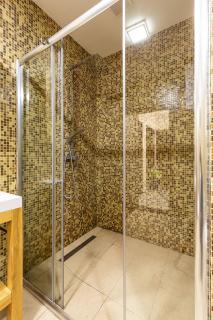 Sunny Peach Villa - 1