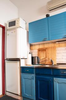 Spacious Old-School Condo in Maksimir - 4