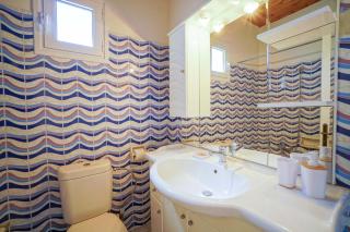 Makyneia Garden House - - 8