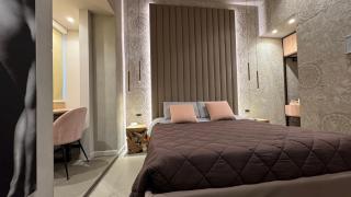 Tropicana Room - 2